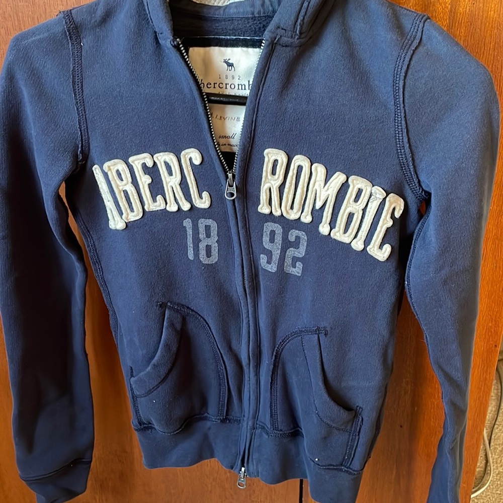 Abercrombie sweatshirt / hoodie with stitched writing